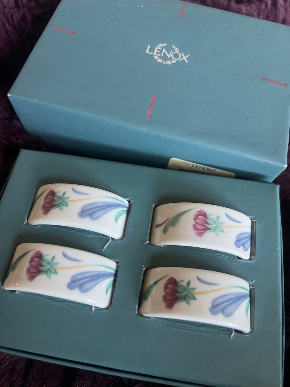 Lenox Chinastone Poppies On Blue Set of 4 Napkin Rings/Original Box